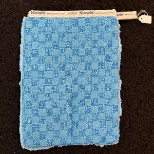 Bathroom Scrub Mitt - Blue -  Norwex - (Inventory Sale)